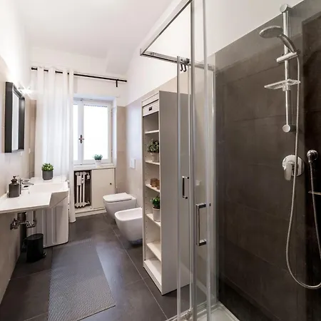 Ev Vatican Apartment